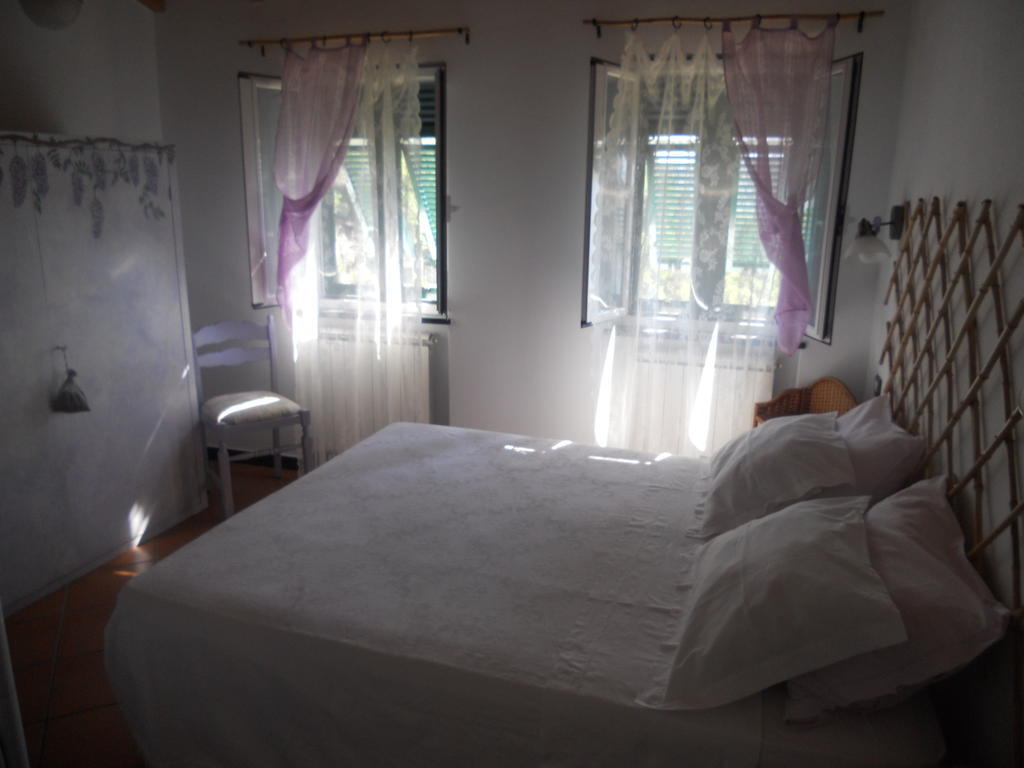 B&B I Glicini Vescina 객실 사진